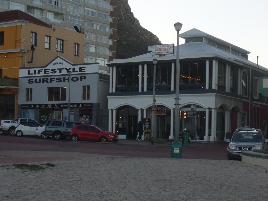 Royal At Sea Apartamento Muizenberg Exterior foto